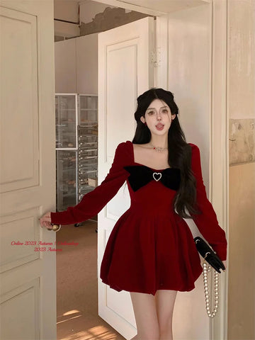 Mqtime Women's Red Velvet Dresses Square Collar Long Sleeve Bow Heart Design Mini Dress Autumn Winter Female Party Dress Christmas